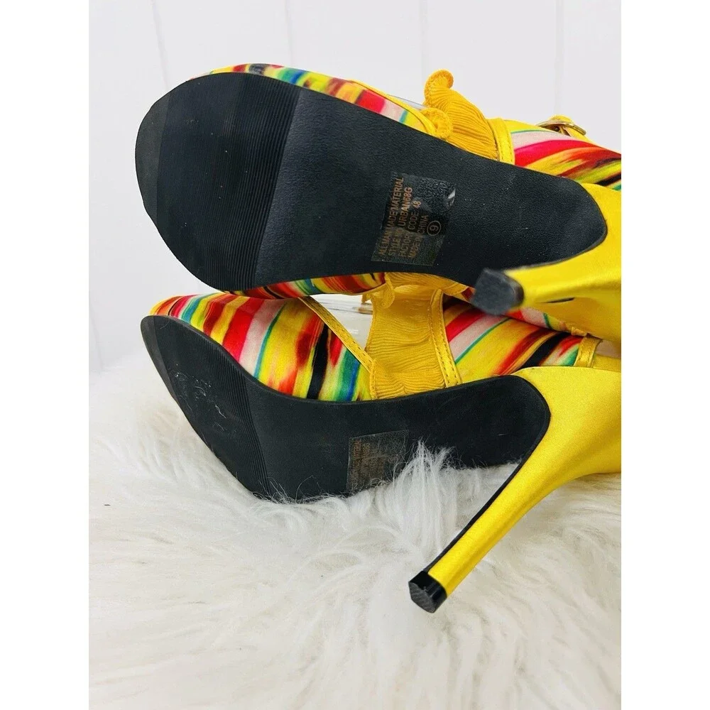 Glamorous Wild Rose Platform Stiletto Heels Ruffled Ankle Strap Size 9